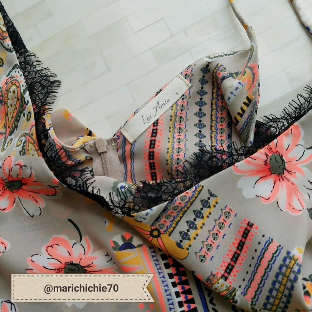 Les Amis Sleeveless Printed Romper - Picture 3 of 3